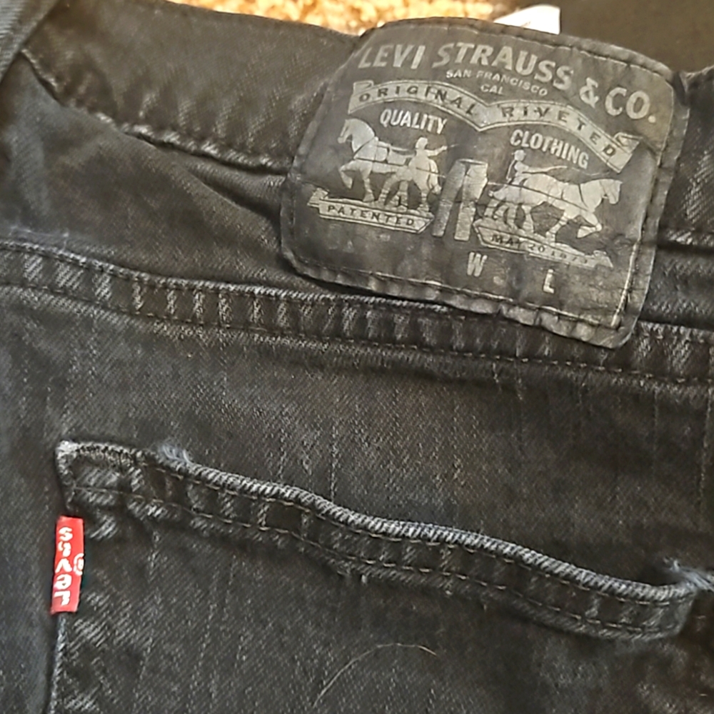Black levis 30/30 mens